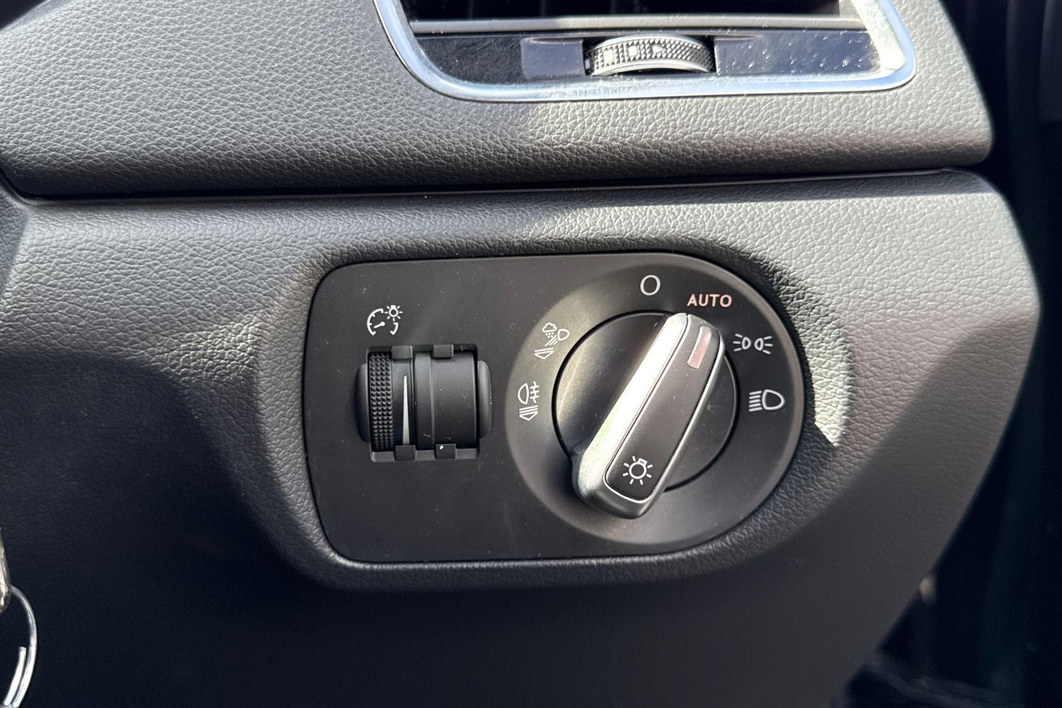 Used Audi Q3 2018 for sale - 78163369: Photo 39