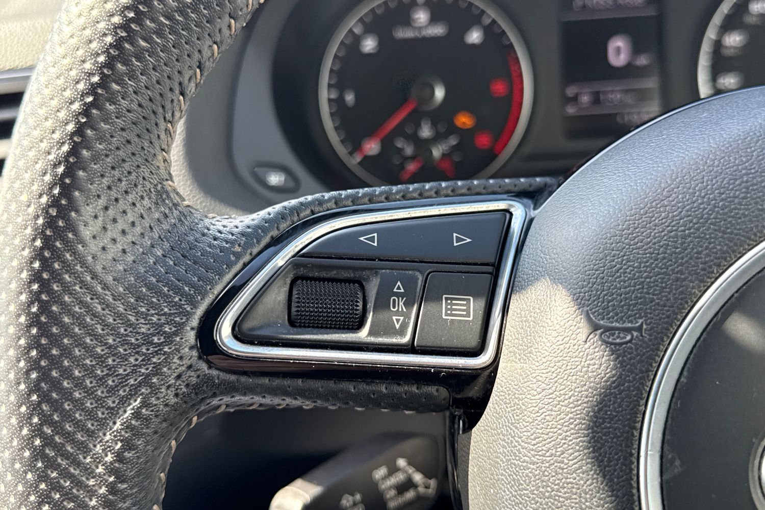 Used Audi Q3 2018 for sale - 78163369: Photo 40