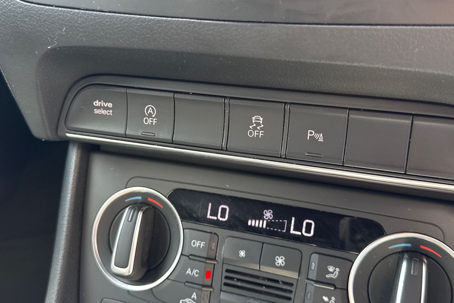 Used Audi Q3 2018 for sale - 78163369: Photo 50