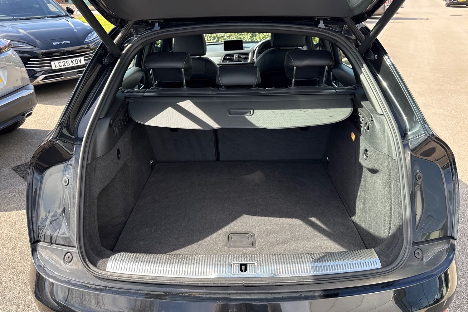 Used Audi Q3 2018 for sale - 78163369: Photo 7