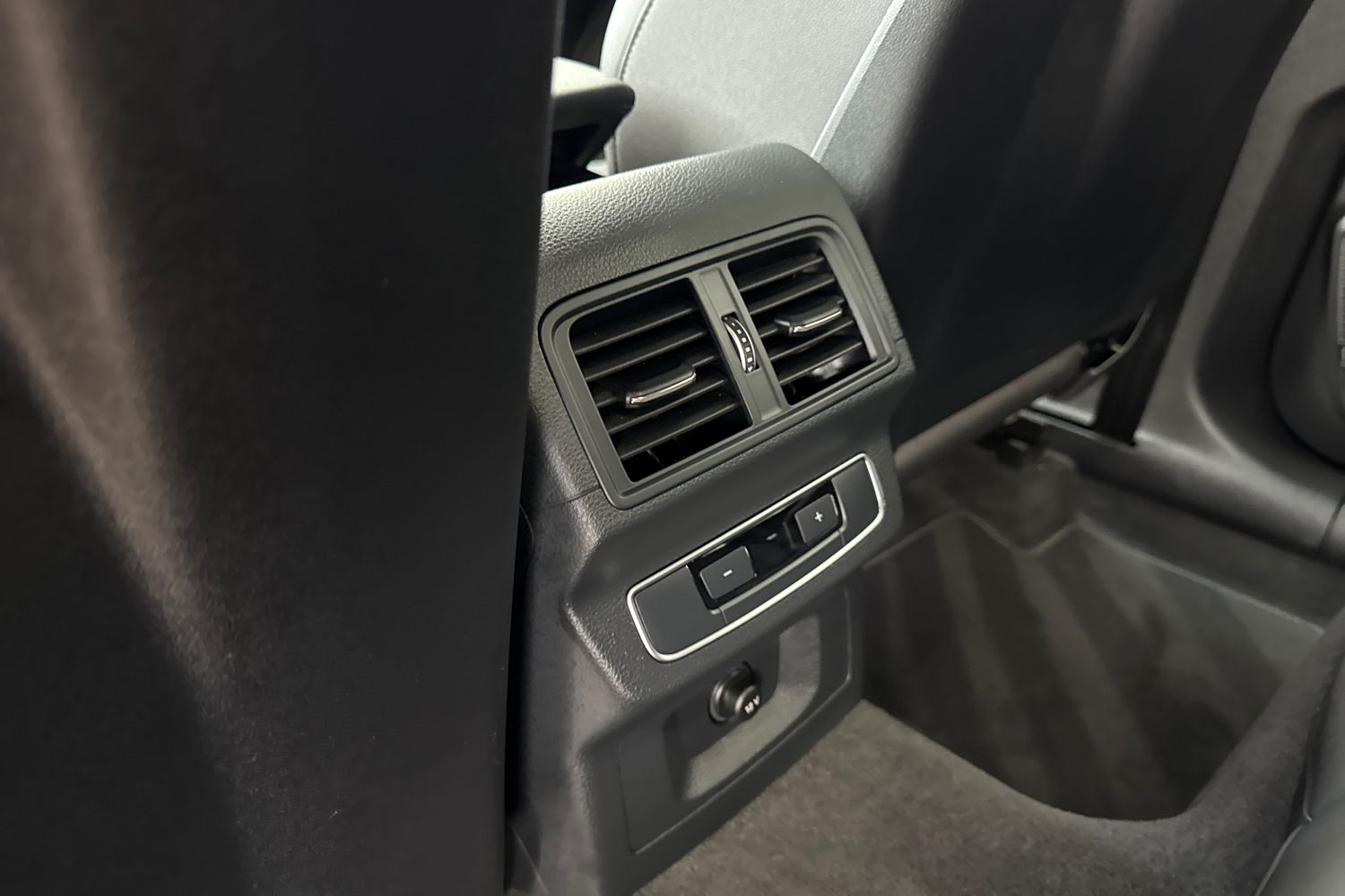 Used Audi Q5 2023 for sale - 77138945: Photo 36