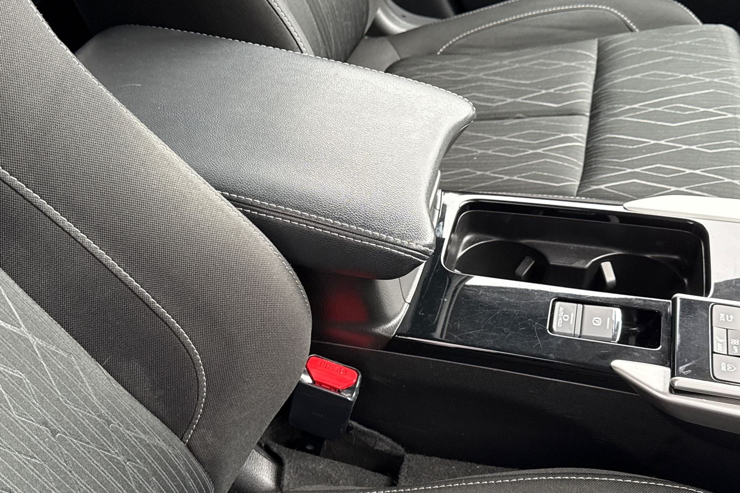 Used Mitsubishi Eclipse Cross 2021 for sale - 77158810: Photo 38