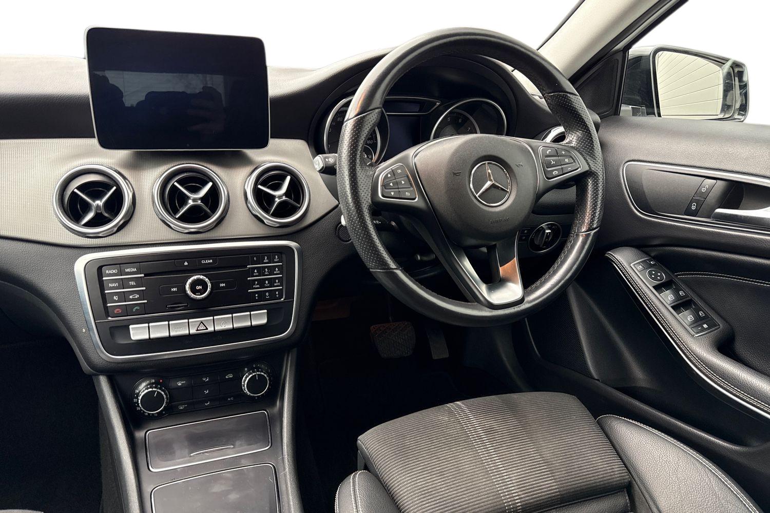 Used Mercedes-Benz GLA 2019 for sale - 77996581: Photo 18