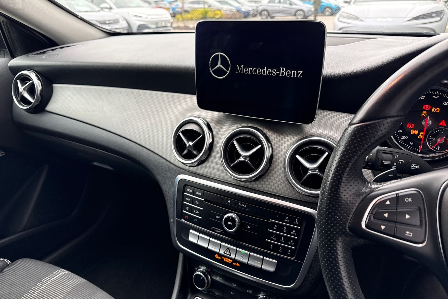 Used Mercedes-Benz GLA 2019 for sale - 77996581: Photo 42