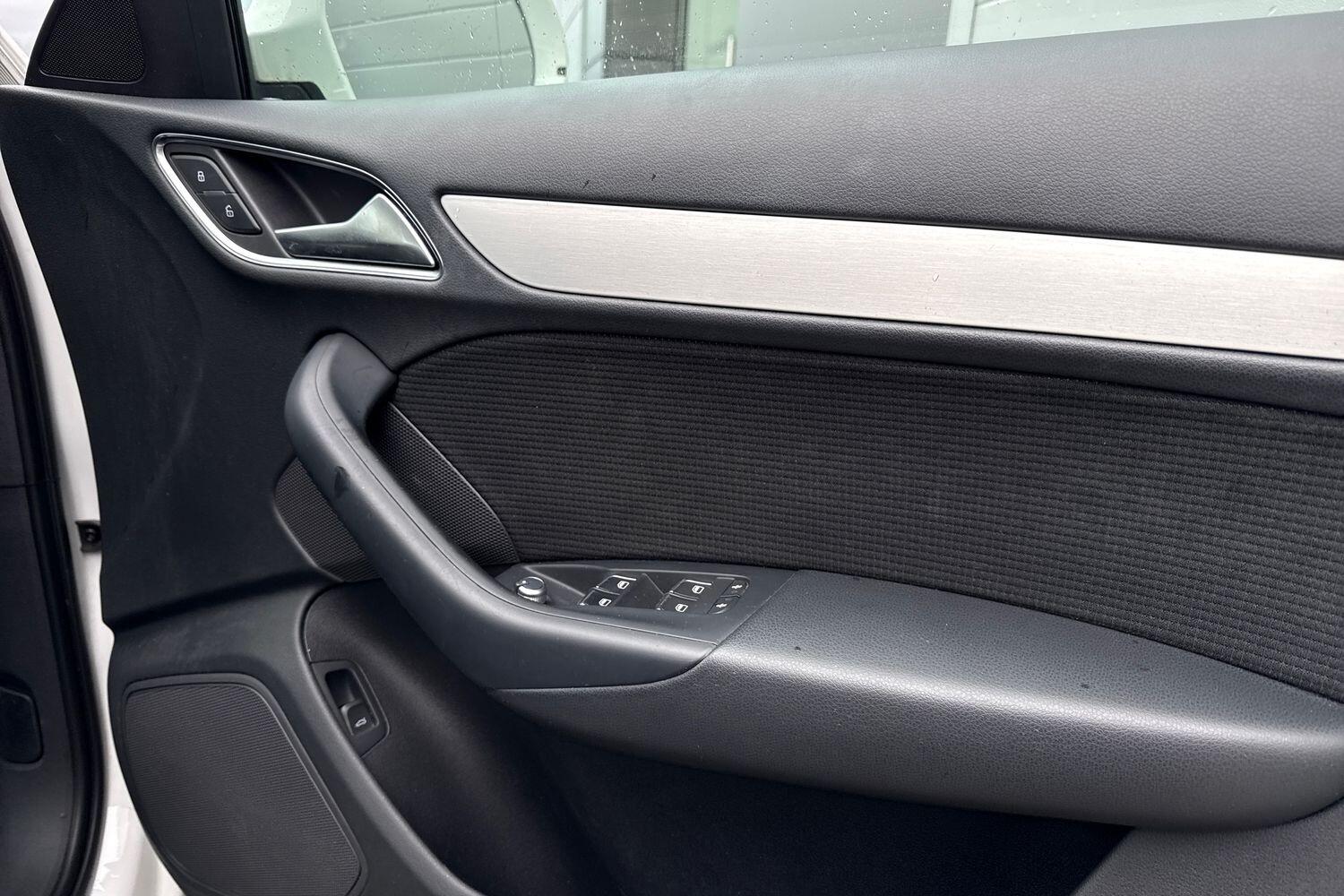 Used Audi Q3 2018 for sale - 77463143: Photo 17