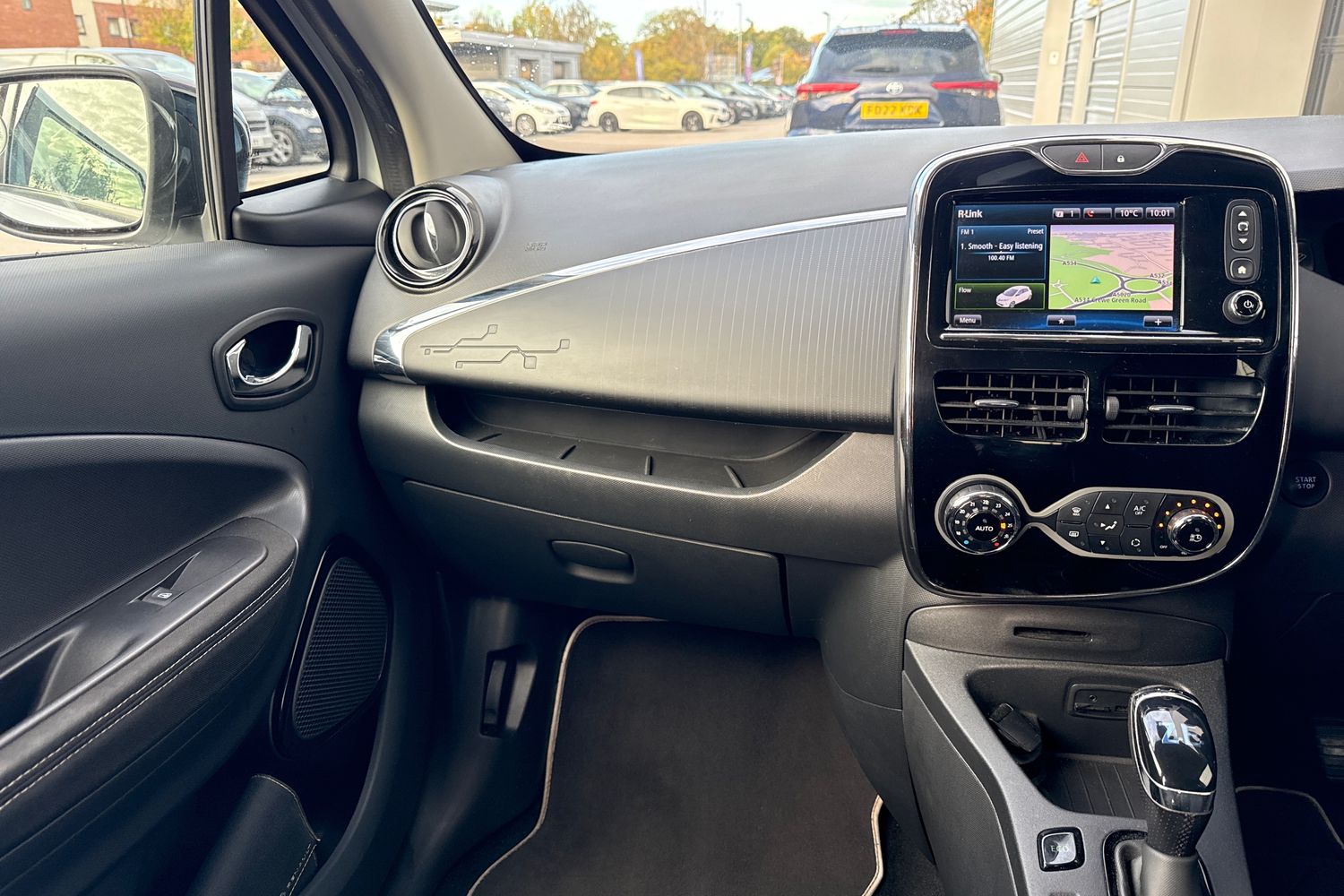 Used Renault Zoe 2018 for sale - 76346592: Photo 20