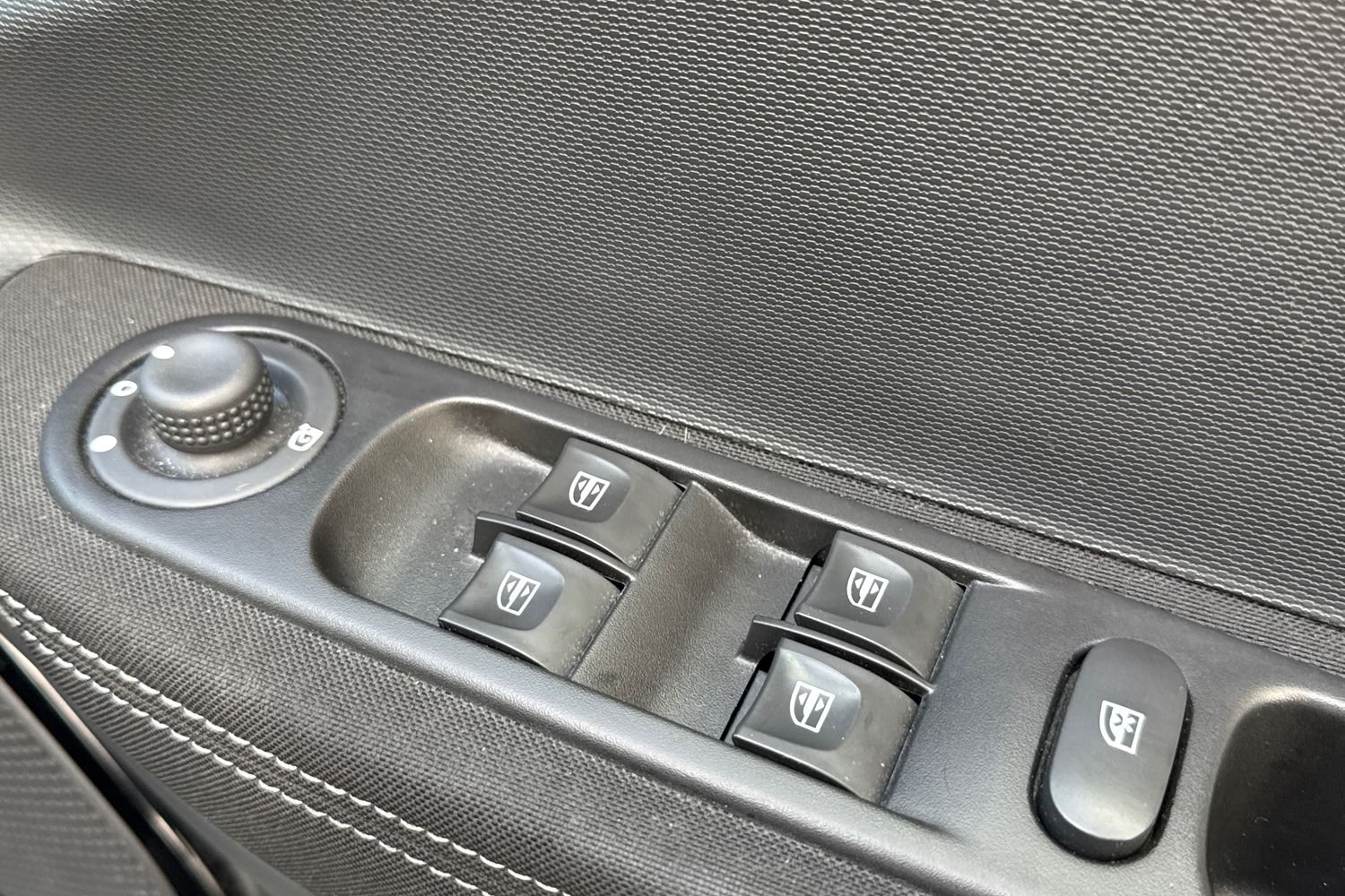 Used Renault Zoe 2018 for sale - 76346592: Photo 41