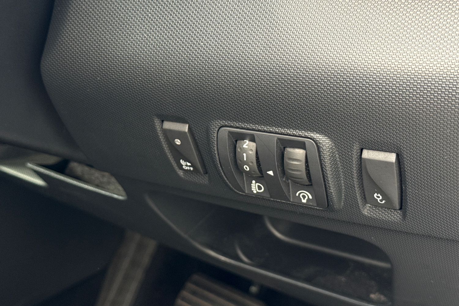 Used Renault Zoe 2018 for sale - 76346592: Photo 42