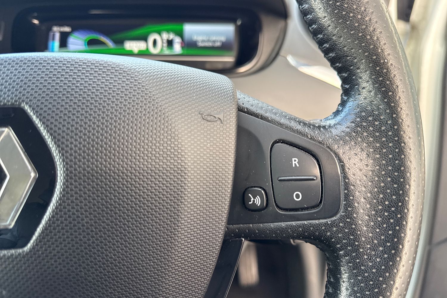 Used Renault Zoe 2018 for sale - 76346592: Photo 58