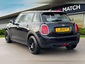 Used MINI Hatch 2019 for sale - 77692233: Photo