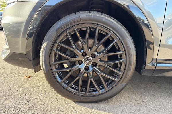 Used Audi Q3 2018 for sale - 76090467: Photo 11