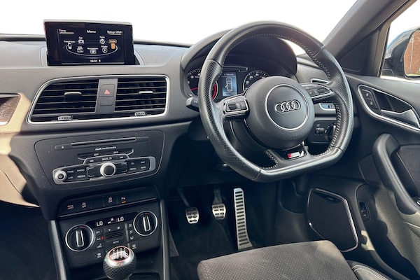 Used Audi Q3 2018 for sale - 76090467: Photo 17