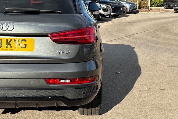 Used Audi Q3 2018 for sale - 76090467: Photo 38