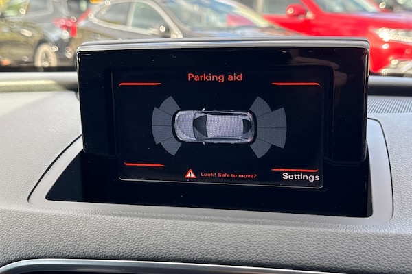 Used Audi Q3 2018 for sale - 76090467: Photo 46