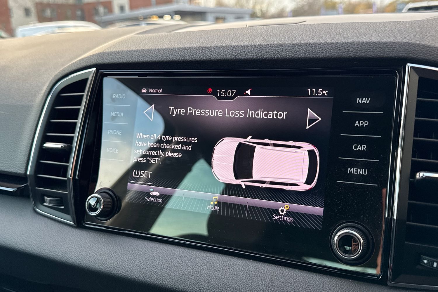 Used Skoda Karoq 2019 for sale - 76665163: Photo 51