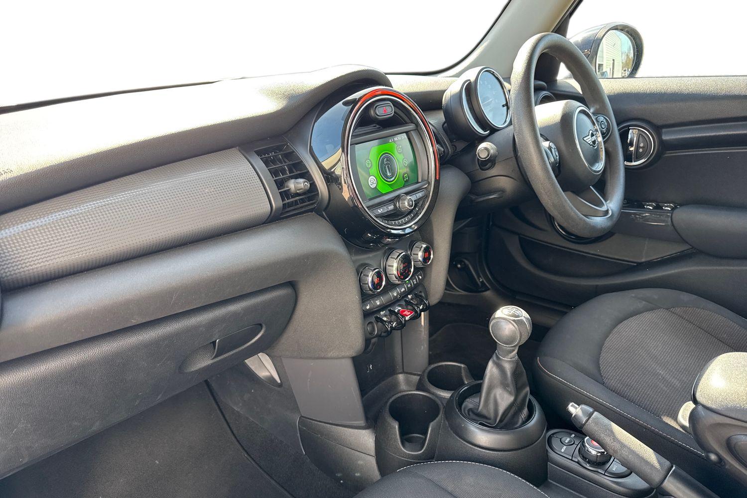 Used MINI Hatch 2018 for sale - 77943694: Photo 15