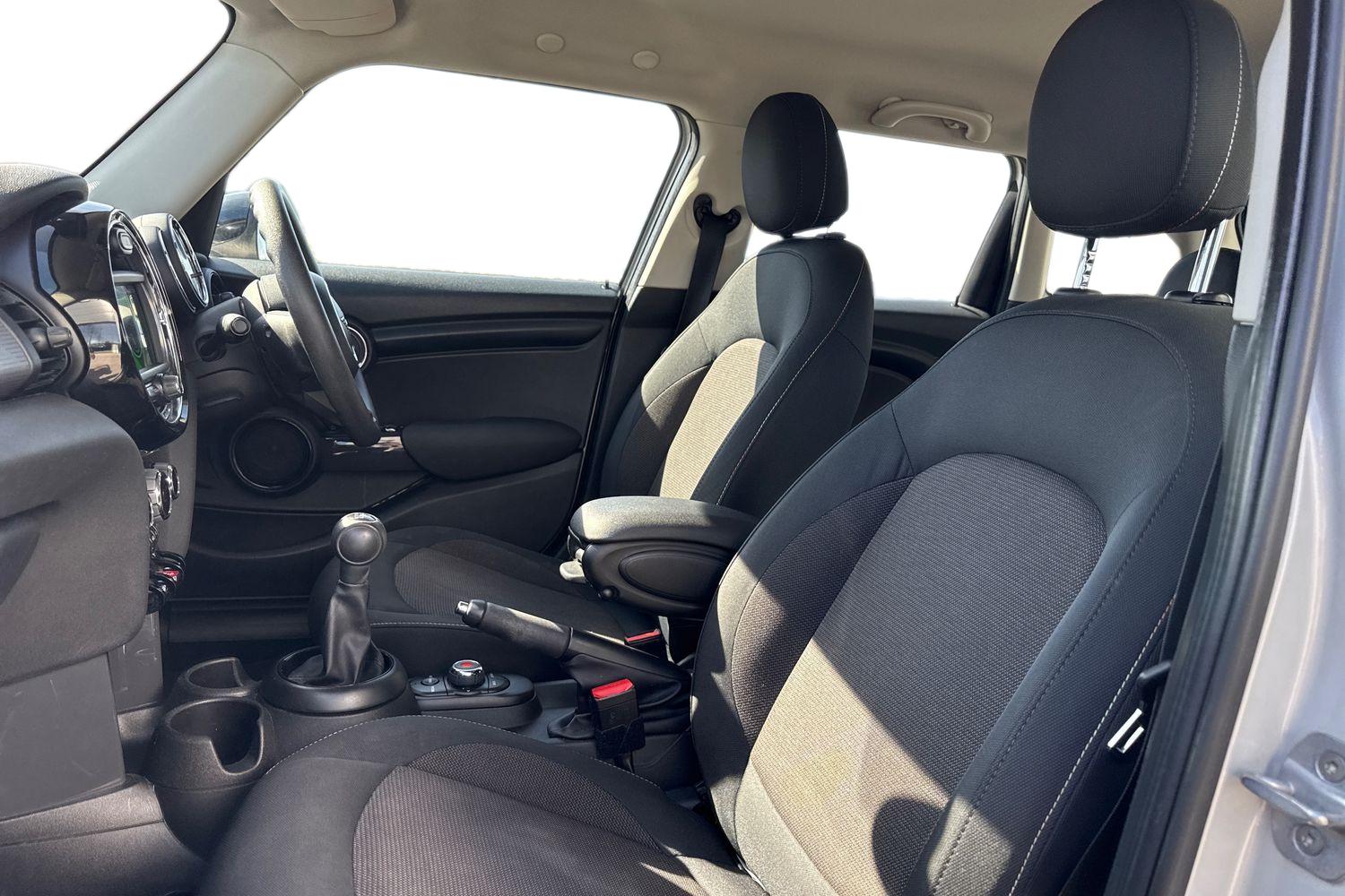 Used MINI Hatch 2018 for sale - 77943694: Photo 16