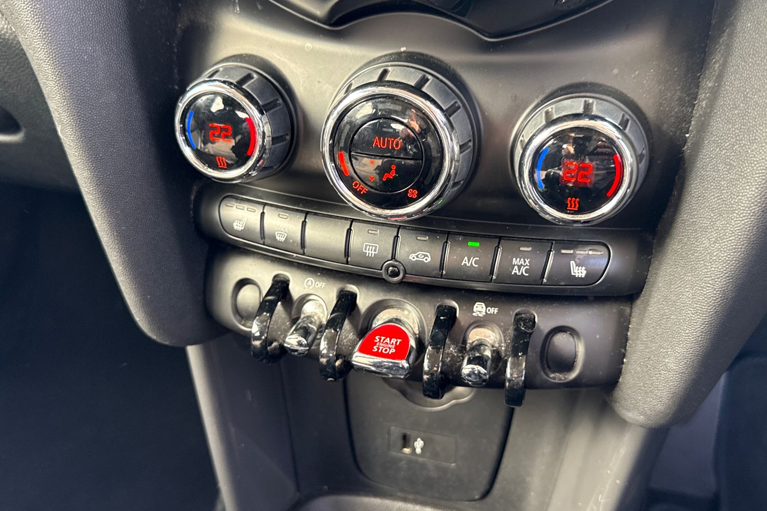 Used MINI Hatch 2018 for sale - 77943694: Photo 22