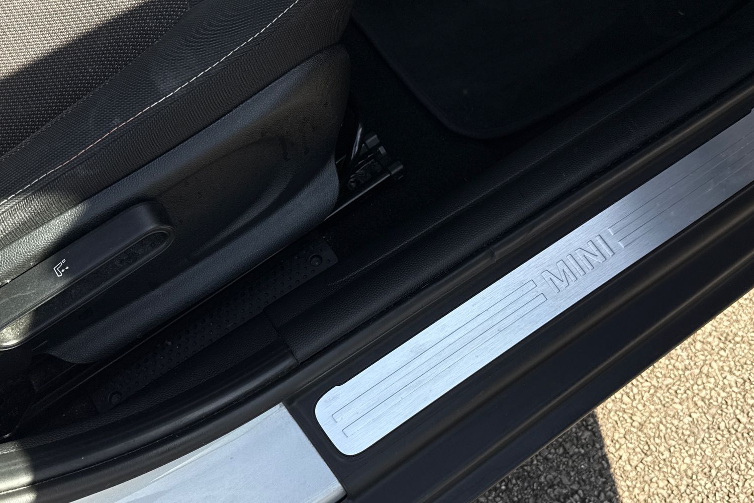 Used MINI Hatch 2018 for sale - 77943694: Photo 37