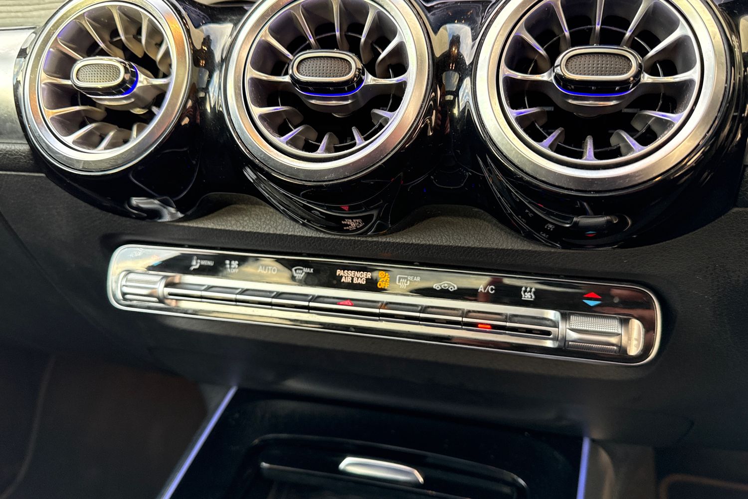 Used Mercedes-Benz EQB 2022 for sale - 77128962: Photo 21