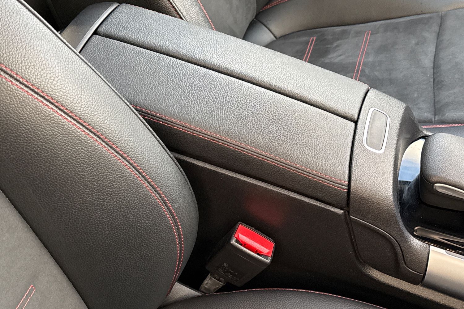 Used Mercedes-Benz EQB 2022 for sale - 77128962: Photo 42