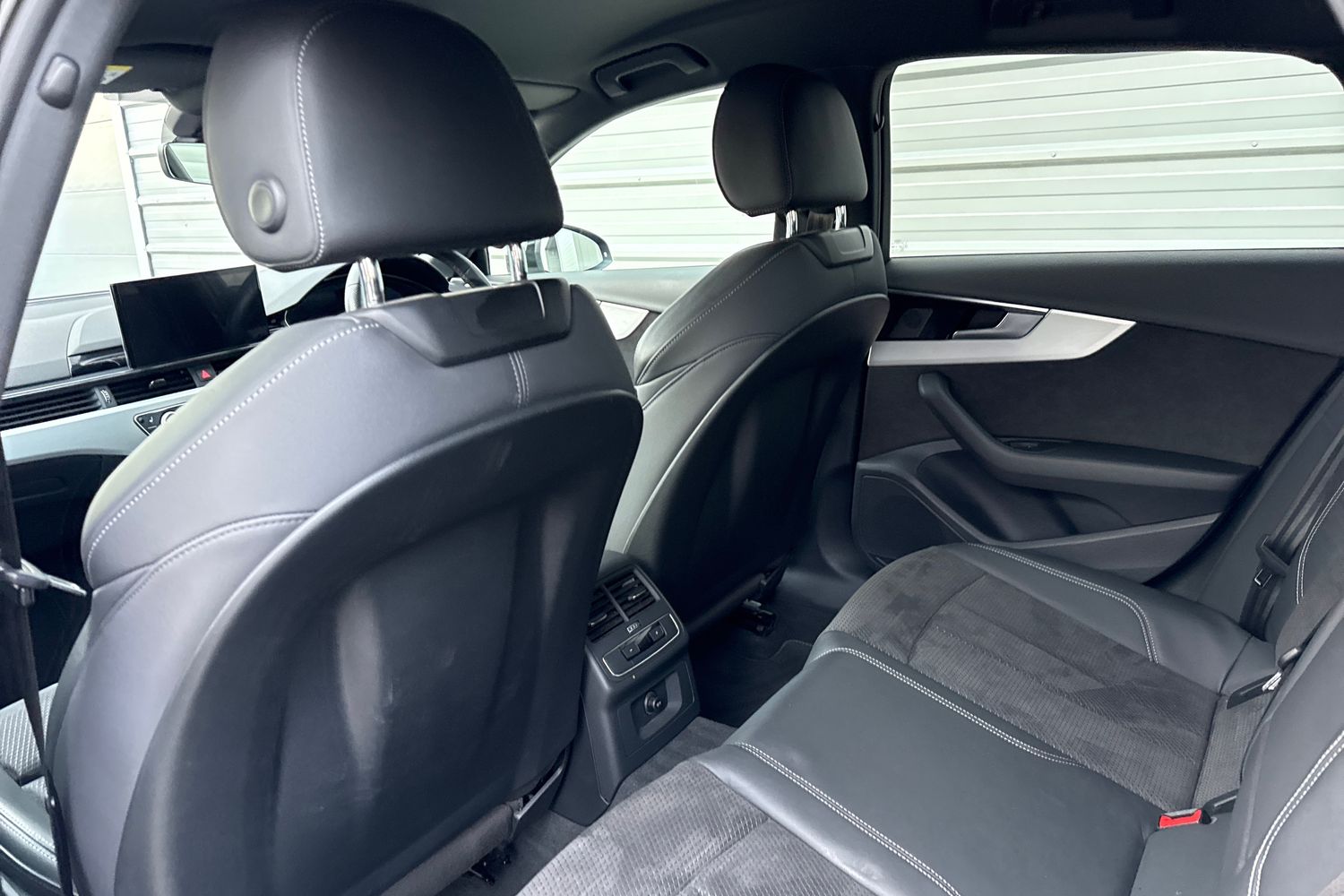 Used Audi A4 2021 for sale - 76469268: Photo 30