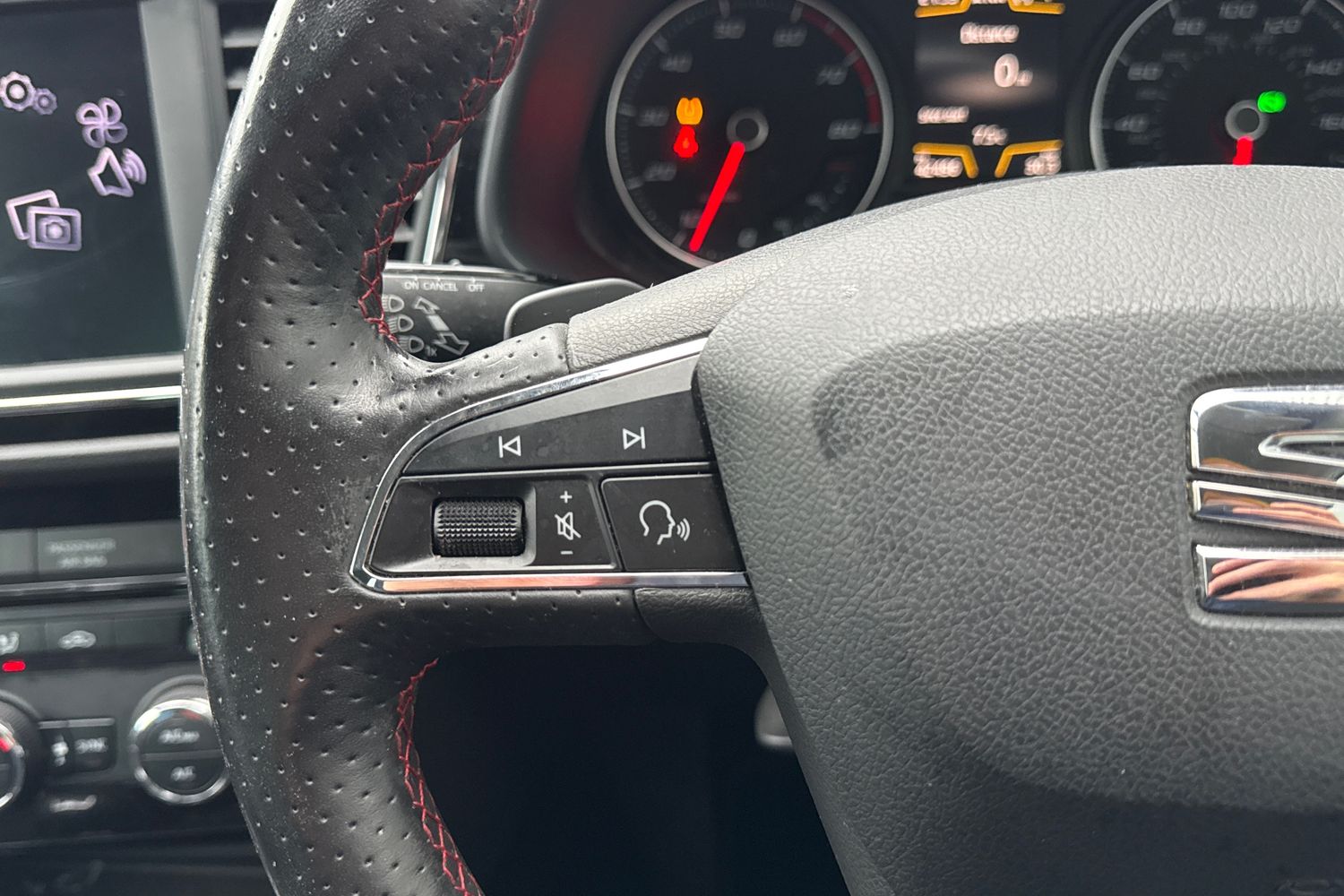 Used SEAT Leon 2018 for sale - 76588005: Photo 50