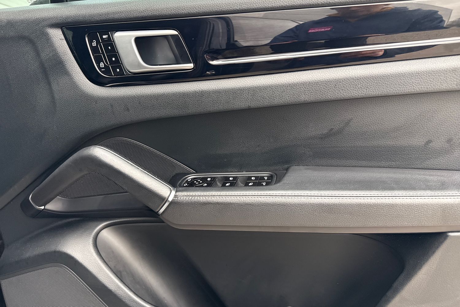 Used Porsche Cayenne 2019 for sale - 77506635: Photo 18