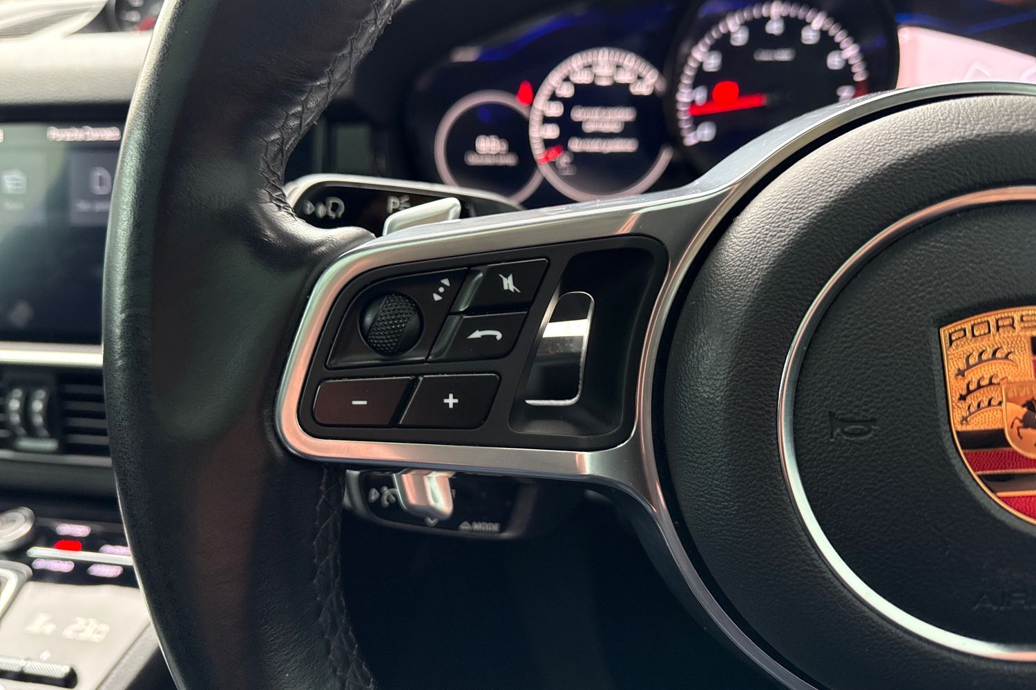 Used Porsche Cayenne 2019 for sale - 77506635: Photo 54