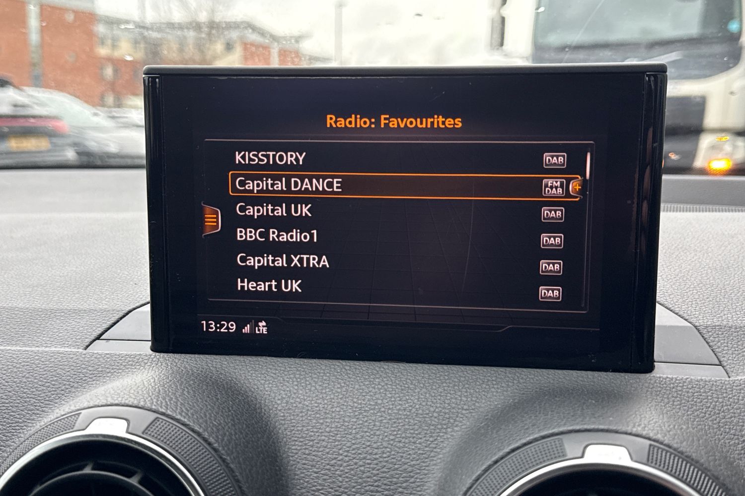 Used Audi Q2 2018 for sale - 77226548: Photo 42