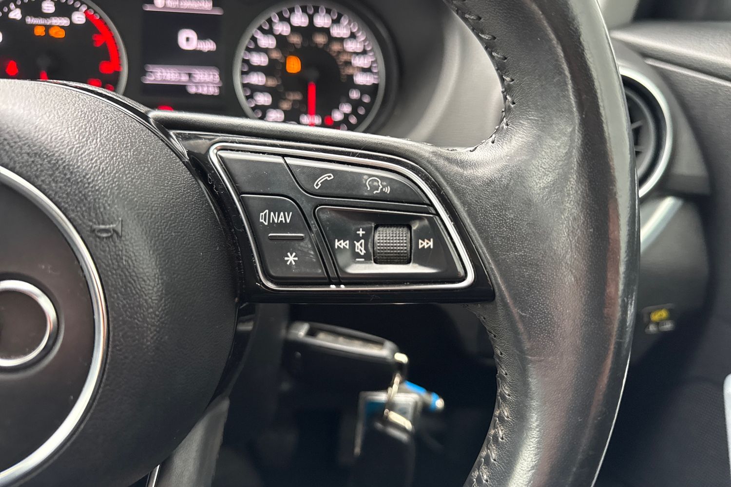 Used Audi Q2 2018 for sale - 77226548: Photo 51