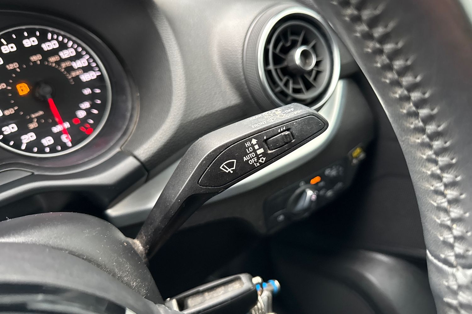 Used Audi Q2 2018 for sale - 77226548: Photo 53