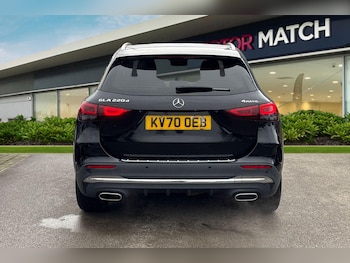Used Mercedes-Benz GLA 2020 for sale - 77620541: Photo