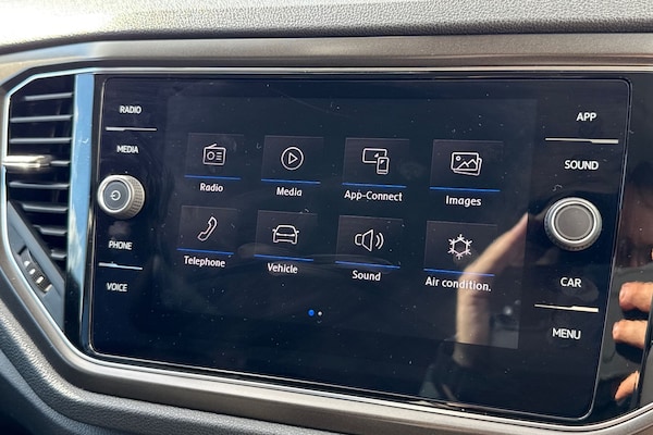 Used Volkswagen T-Roc 2019 for sale - 76036906: Photo 16