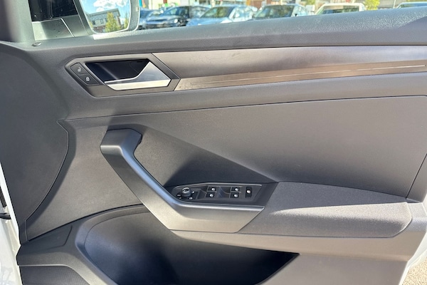 Used Volkswagen T-Roc 2019 for sale - 76036906: Photo 20