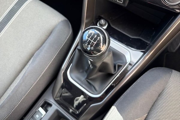 Used Volkswagen T-Roc 2019 for sale - 76036906: Photo 22