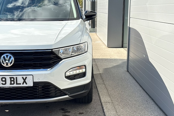 Used Volkswagen T-Roc 2019 for sale - 76036906: Photo 27