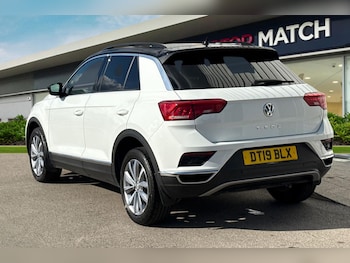 Used Volkswagen T-Roc 2019 for sale - 76036906: Photo 2