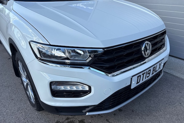 Used Volkswagen T-Roc 2019 for sale - 76036906: Photo 8