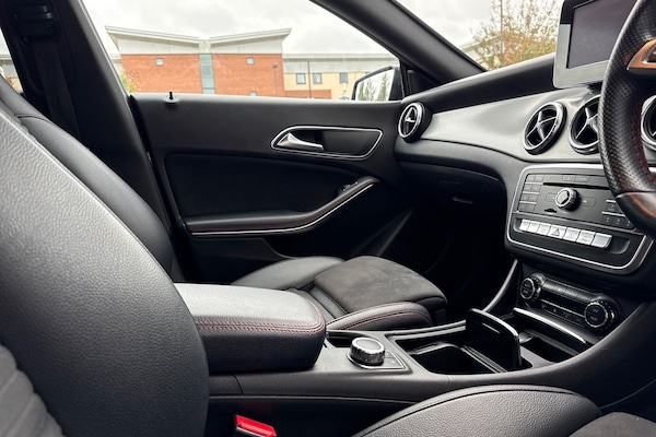 Used Mercedes-Benz CLA 2018 for sale - 76207129: Photo 44