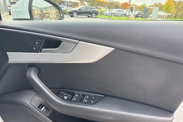 Used Audi A4 2020 for sale - 76320326: Photo 21