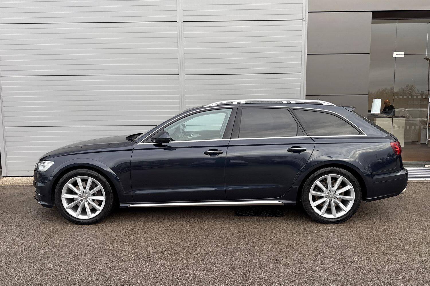Used Audi A6 Allroad 2015 for sale - 76739520: Photo 35
