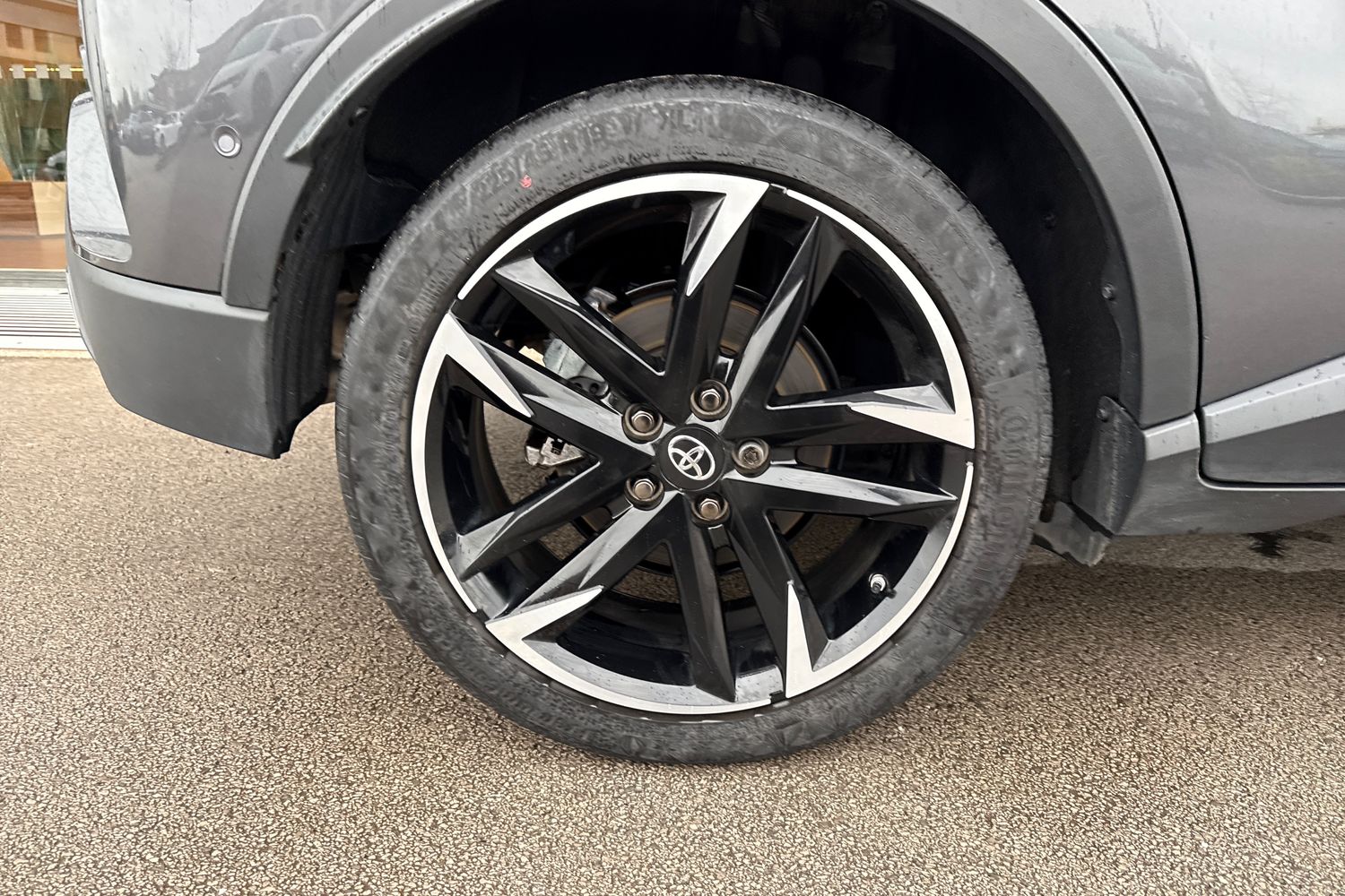 Used Toyota C-HR 2023 for sale - 77541017: Photo 10