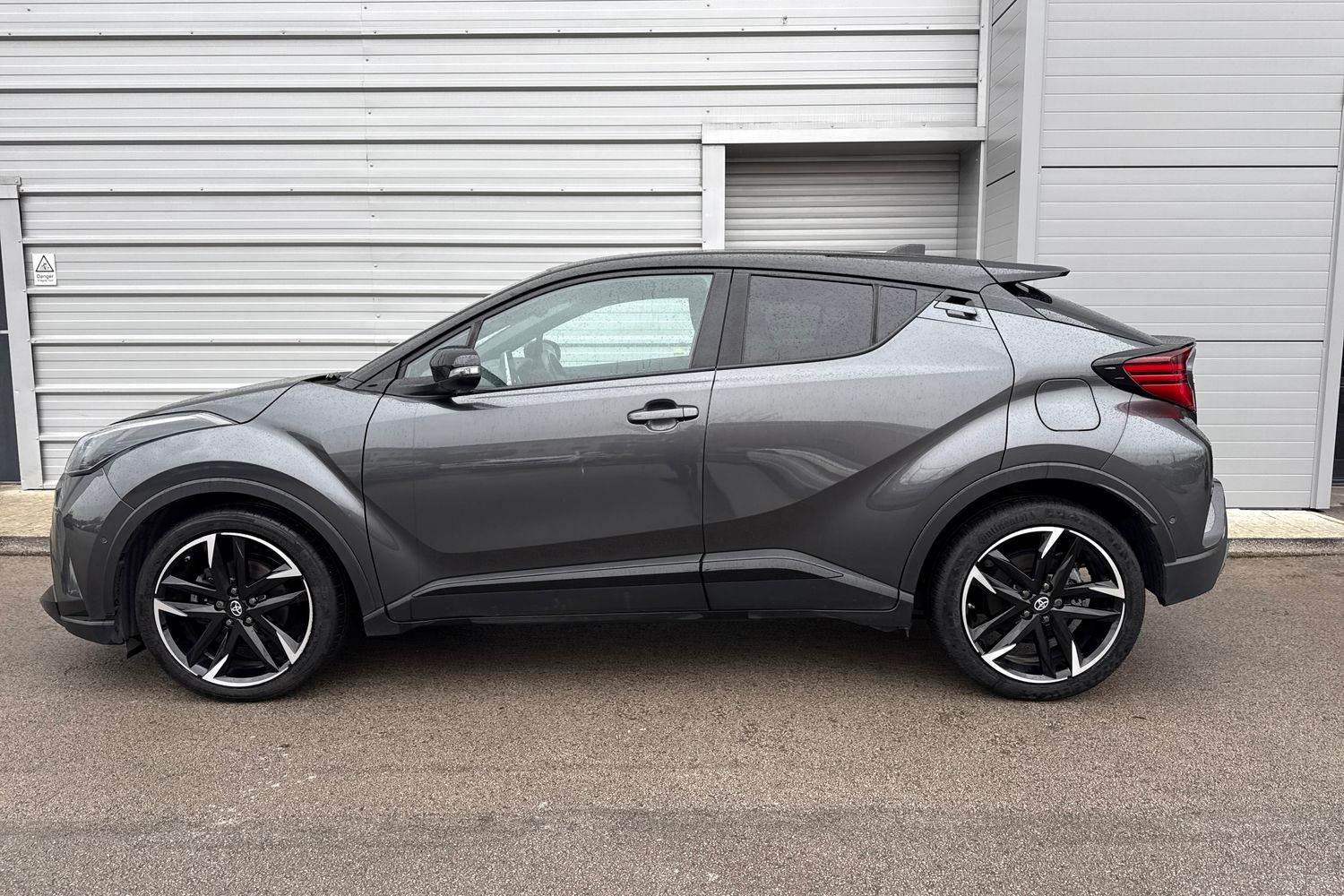 Used Toyota C-HR 2023 for sale - 77541017: Photo 30