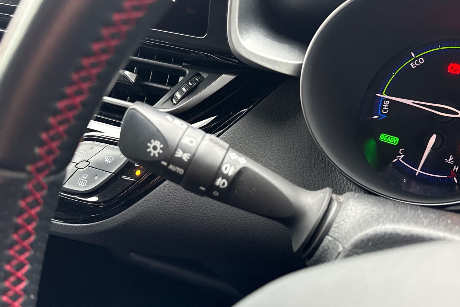 Used Toyota C-HR 2023 for sale - 77541017: Photo 53