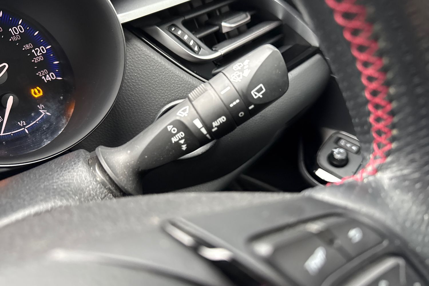 Used Toyota C-HR 2023 for sale - 77541017: Photo 55