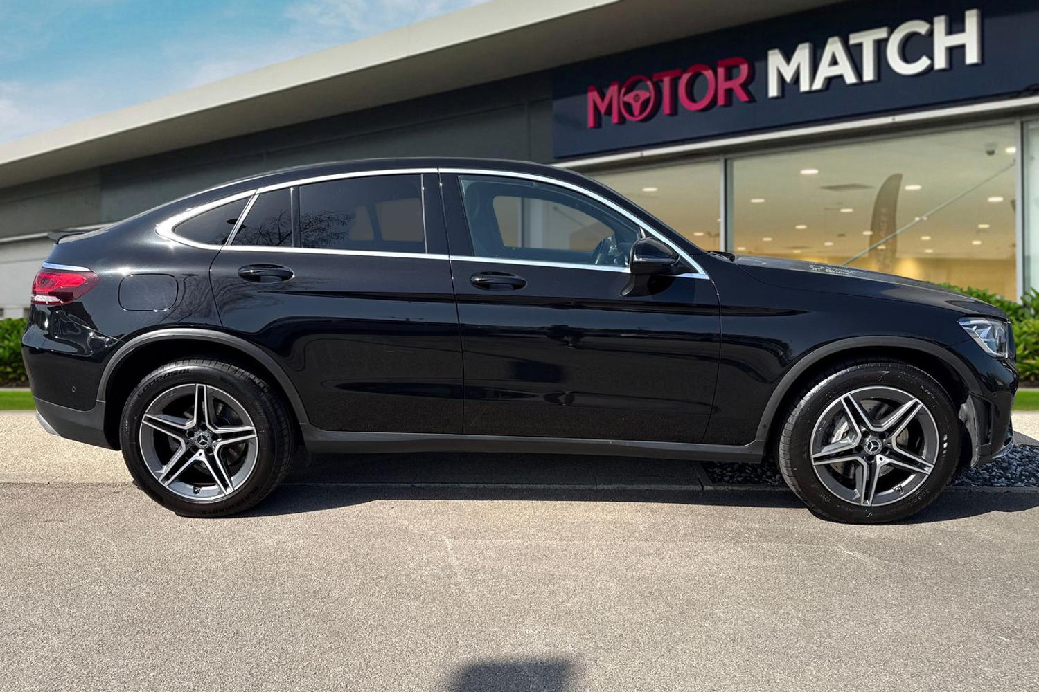 Used Mercedes-Benz GLC 2020 for sale - 78189665: Photo 3