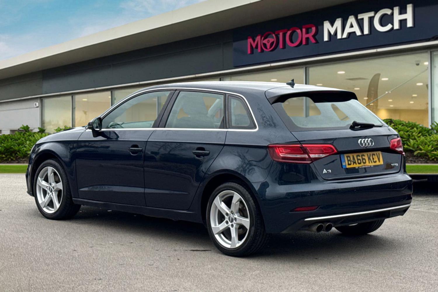 Used Audi A3 2017 for sale - 78177705: Photo 2