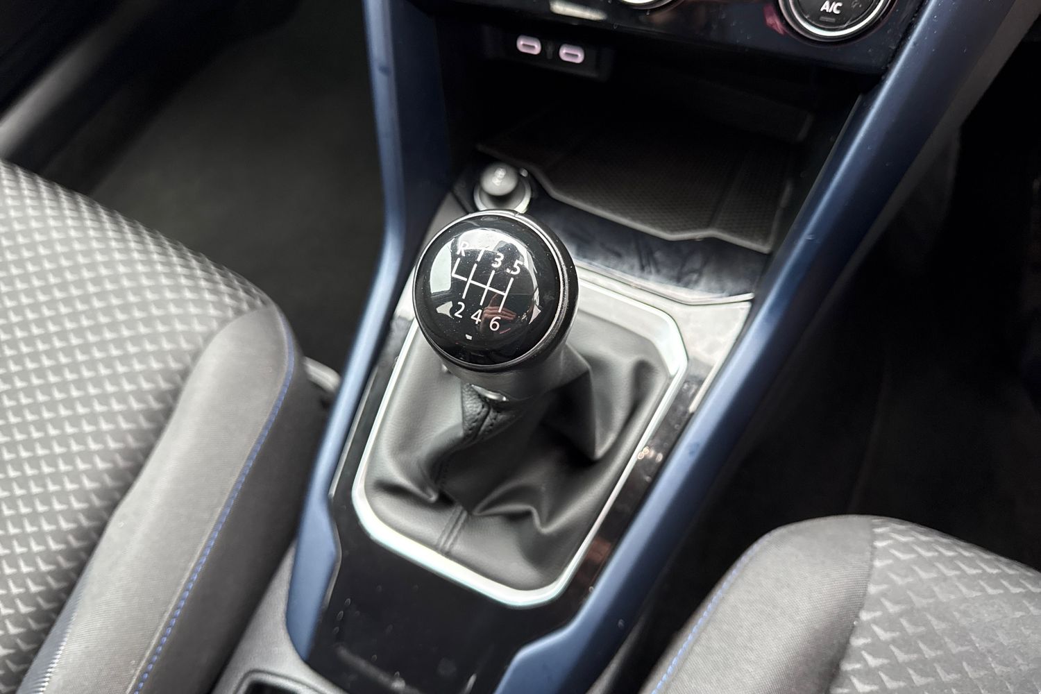 Used Volkswagen T-Roc 2021 for sale - 77506631: Photo 23