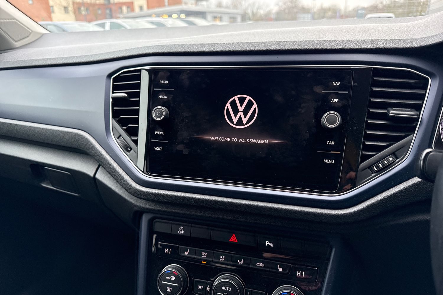 Used Volkswagen T-Roc 2021 for sale - 77506631: Photo 42